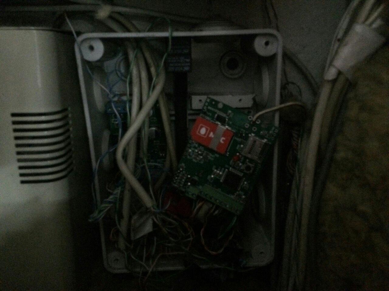 99d54df611105bcd203594e8a0f85d1f3632d656f34ad8f71c53a0dc1a9a5f3d.jpg